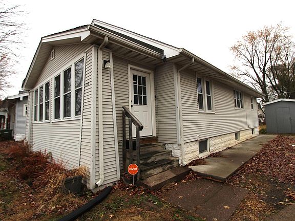 2nd image of 729 S 8th St