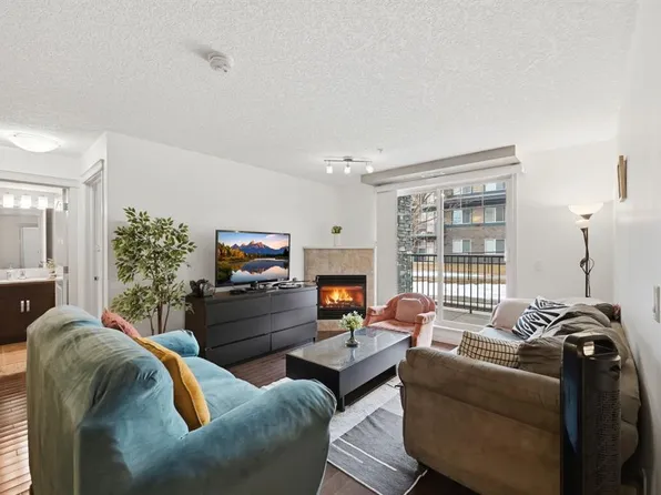 175 NE Panatella Hl NW #2119, Calgary, AB T3K 0V9