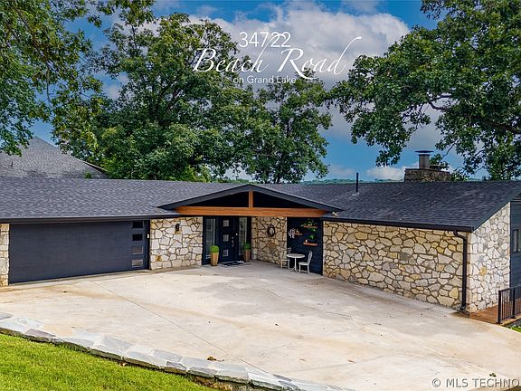 2nd image of 34722 Beach Rd