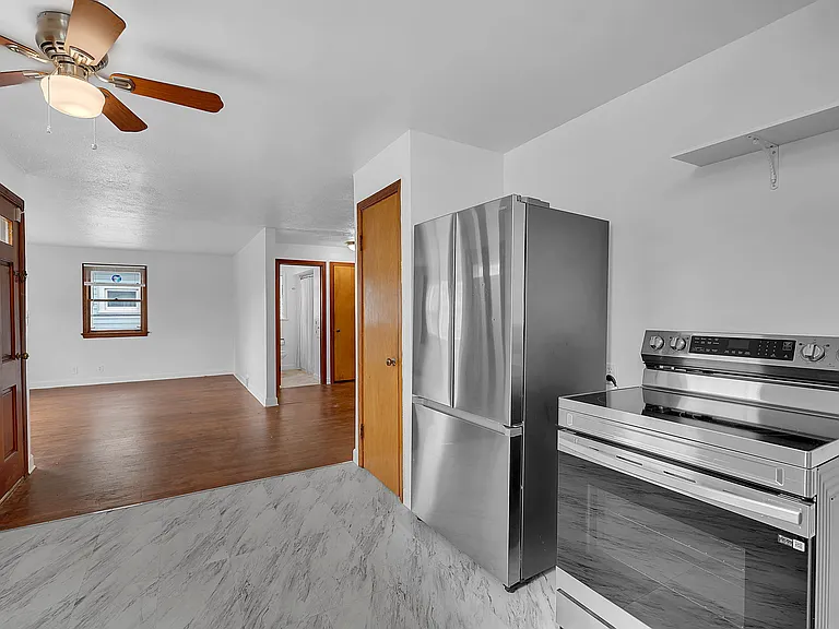 76 Stearns St — Photo 10