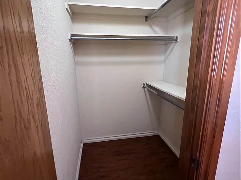 429 Daybreak Dr — Photo 24