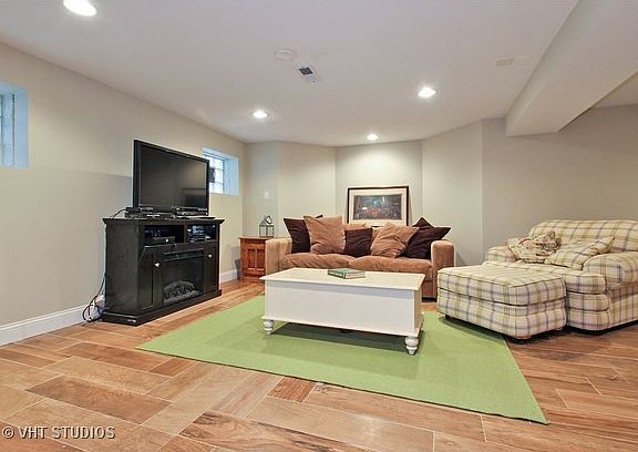 5th image of 5266 N Liano Ave
