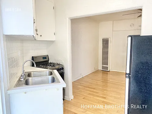 473 S Roxbury Dr #1/2 Photo 1