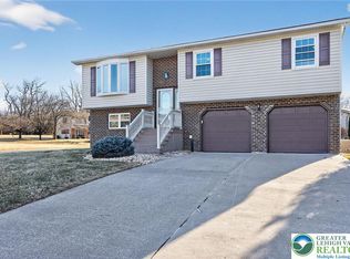 386 Johnston Dr, Bethlehem, PA 18017