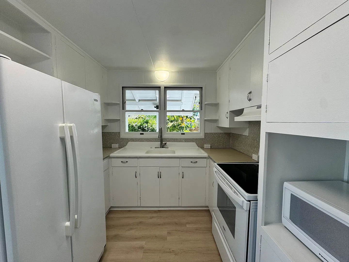 1769 Bertram Street — Photo 2