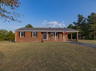 1810 Pine Log Rd, Skippers, VA 23879