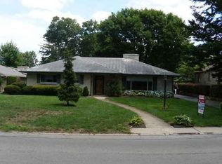 106 N Riley Rd, Muncie, IN 47304