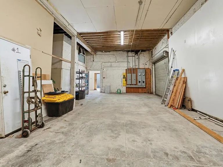 1000 Chanslor Ave — Photo 21