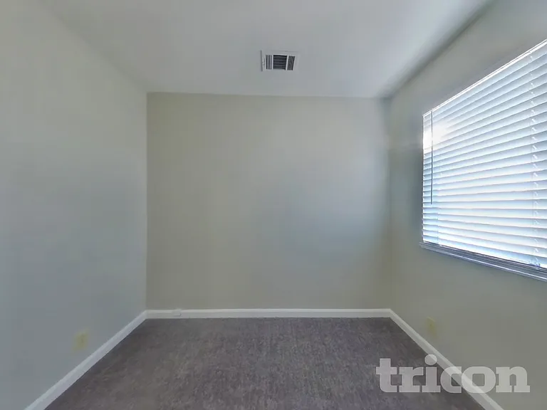 816 Spoonbill Ln — Photo 9