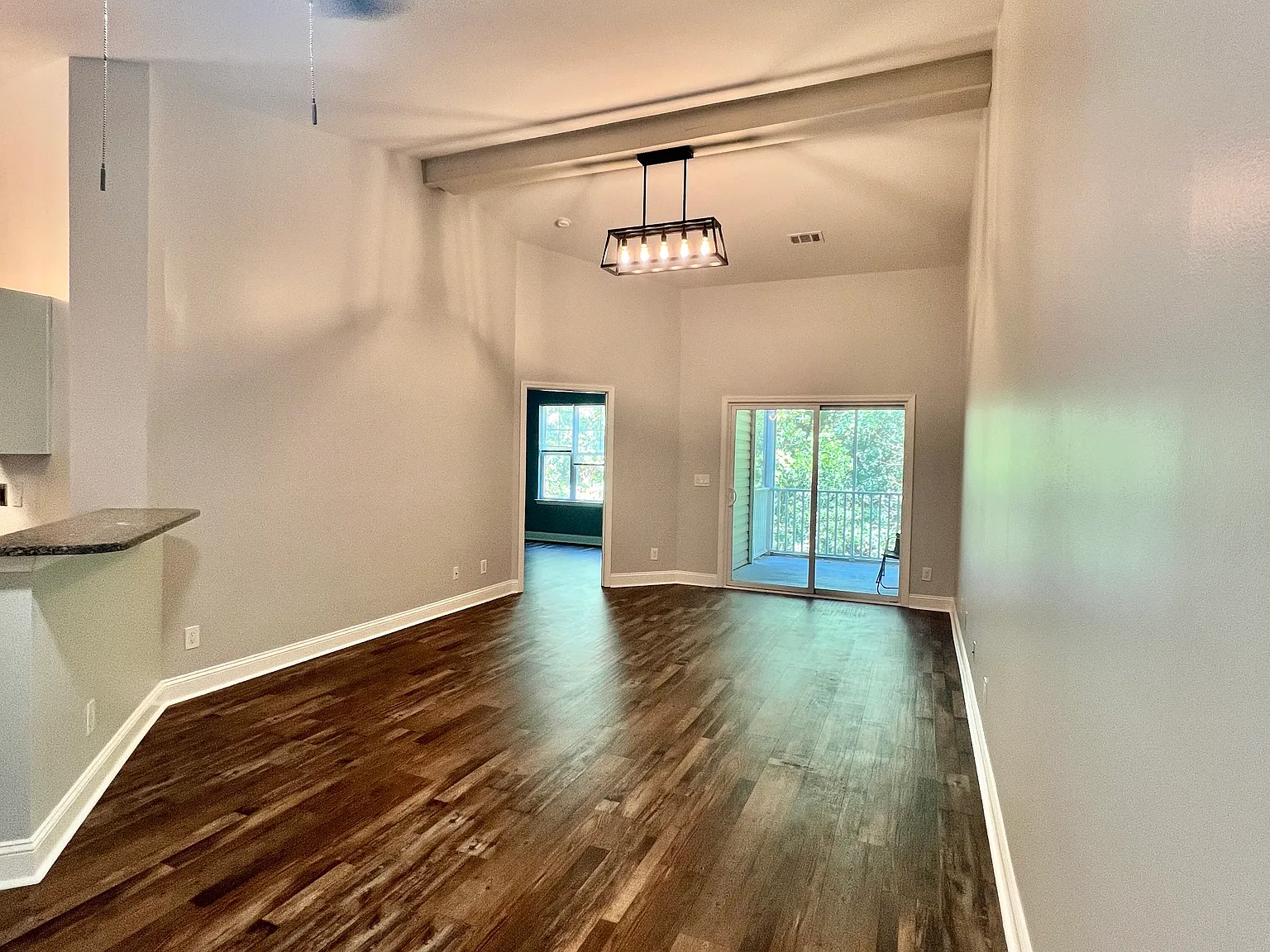 210 Portsmith Dr — Photo 2