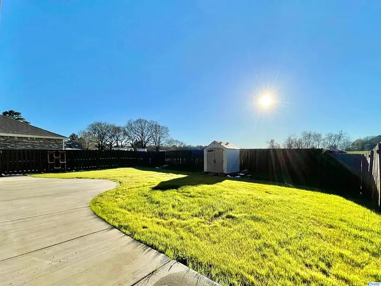 102 James Parcus Cir — Photo 42