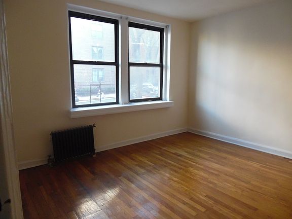 3rd image of 4712 43rd Ave APT C24