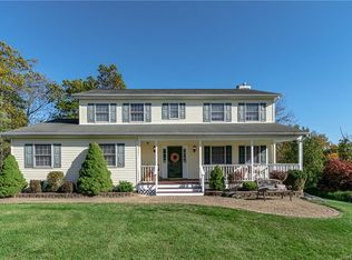 14 Dartmouth Rd, Highland Mills, NY 10930