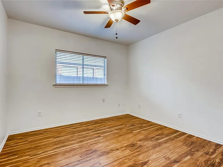 12933 Dionysus Dr — Photo 9
