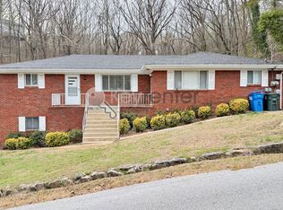 550 Alexander Dr #B, Chattanooga, TN 37415