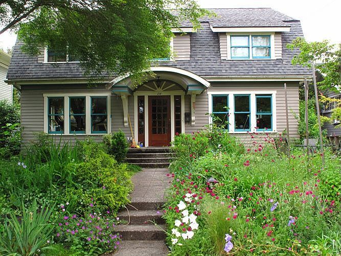 Dutch Colonial Design