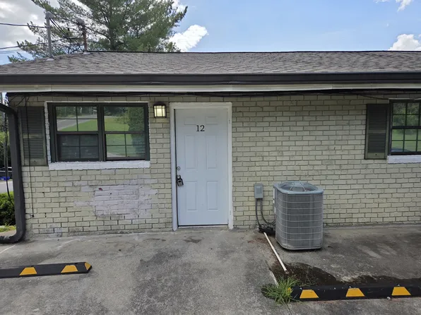 900 Vernon Ave, Dalton, GA