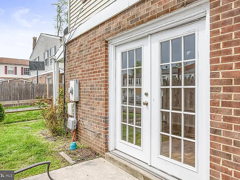 119 Adams Dr NE — Photo 24