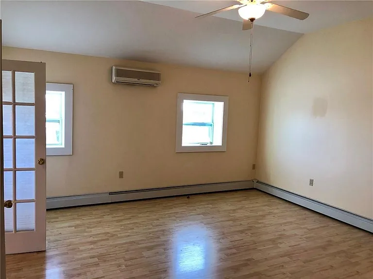 16 Clearview Ave #D — Photo 20