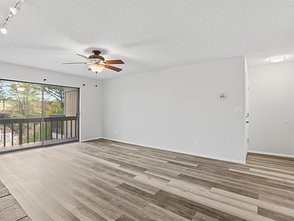 3rd image of 609 N Ponderosa Cir APT A