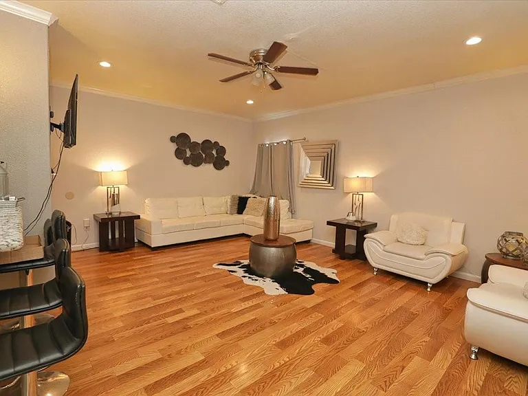 13121 Vickery St #1 — Photo 6