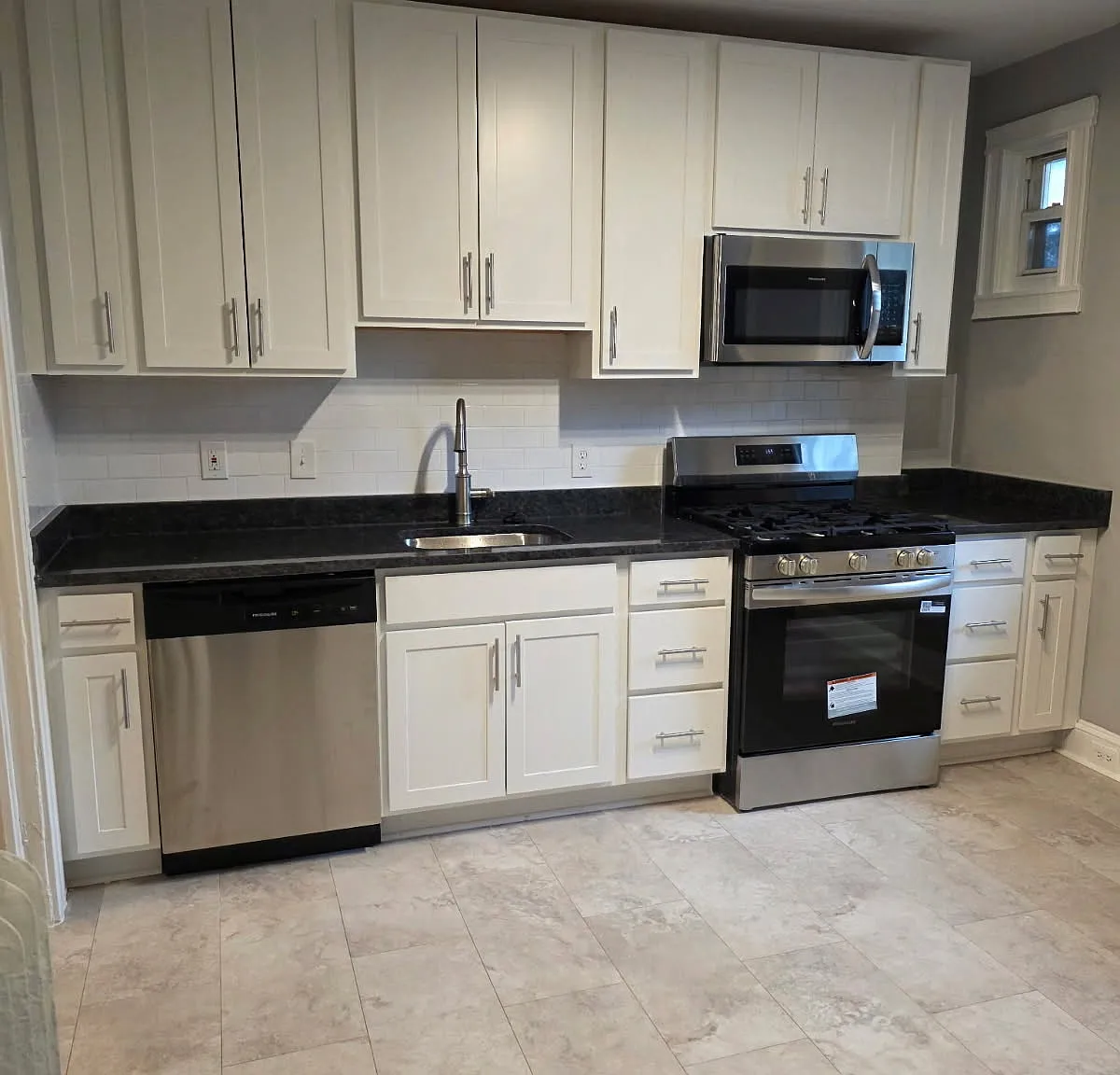 3 bed, 1148 sqft, $1,750 — Photo 1