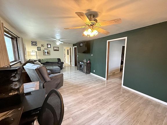 4th image of 2127 Rockport Road