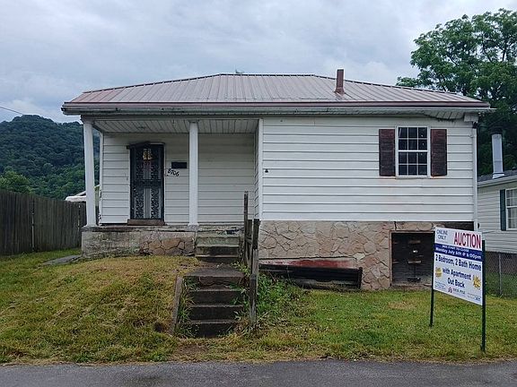 3rd image of 8706 1/2 Maryland Ave