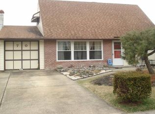 70 Harrow Rd, Levittown, PA 19056