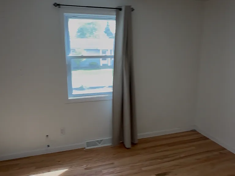 191 Shand Ave #1 — Photo 7