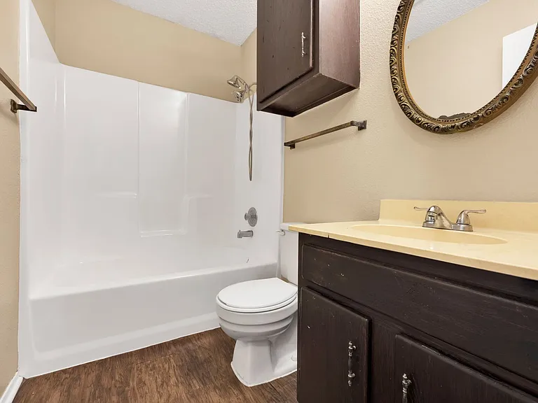 6427 Ridge Pl — Photo 8