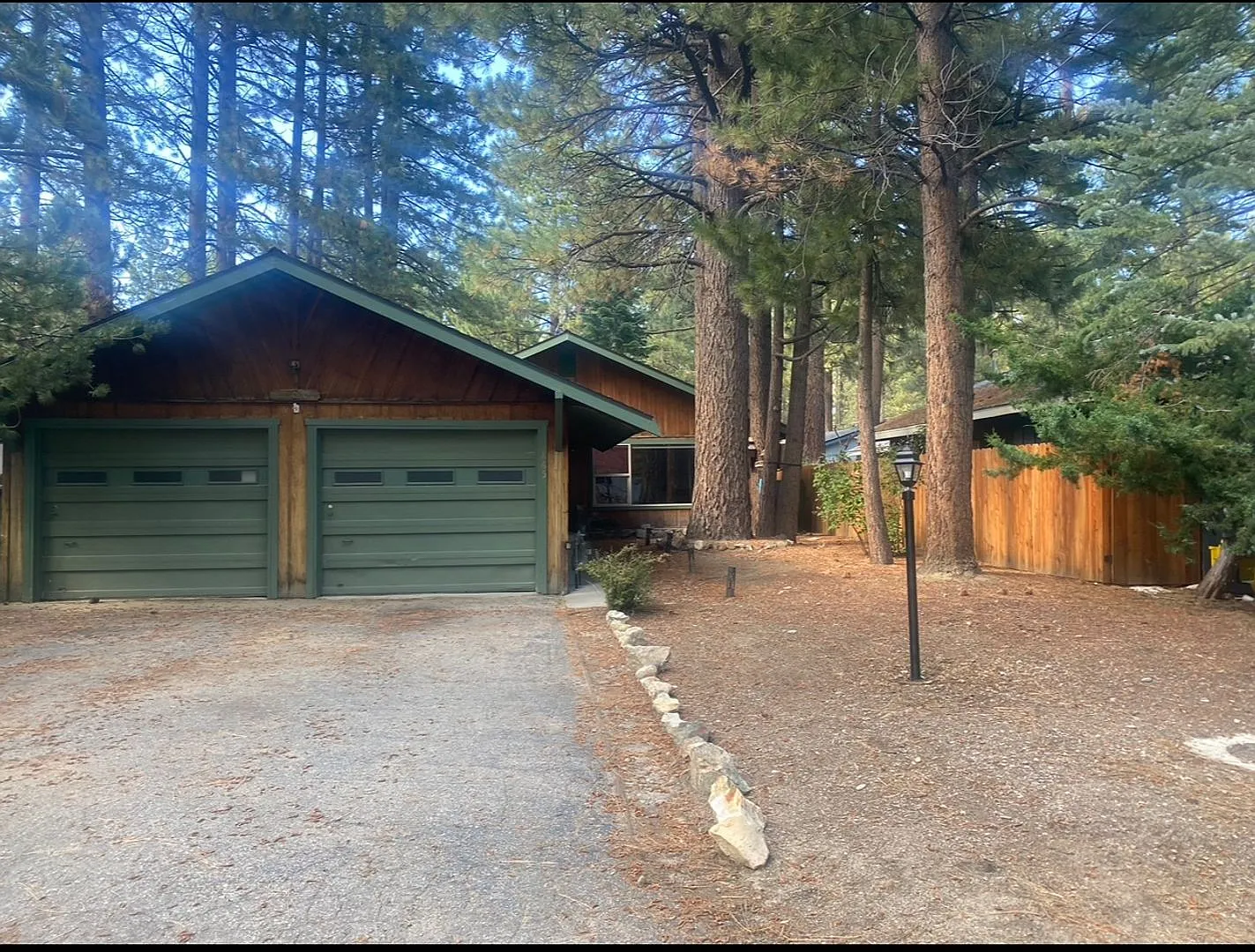 Lovely 3Bd home available for a Seasonal Lease for a 3-6 months! Call and inquire today! — Photo 1