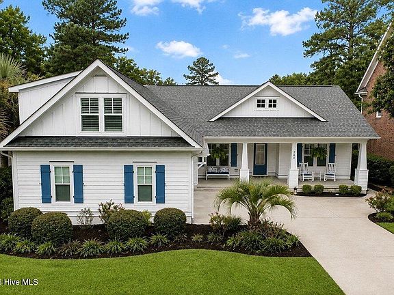 3rd image of 706 Bedminister Lane