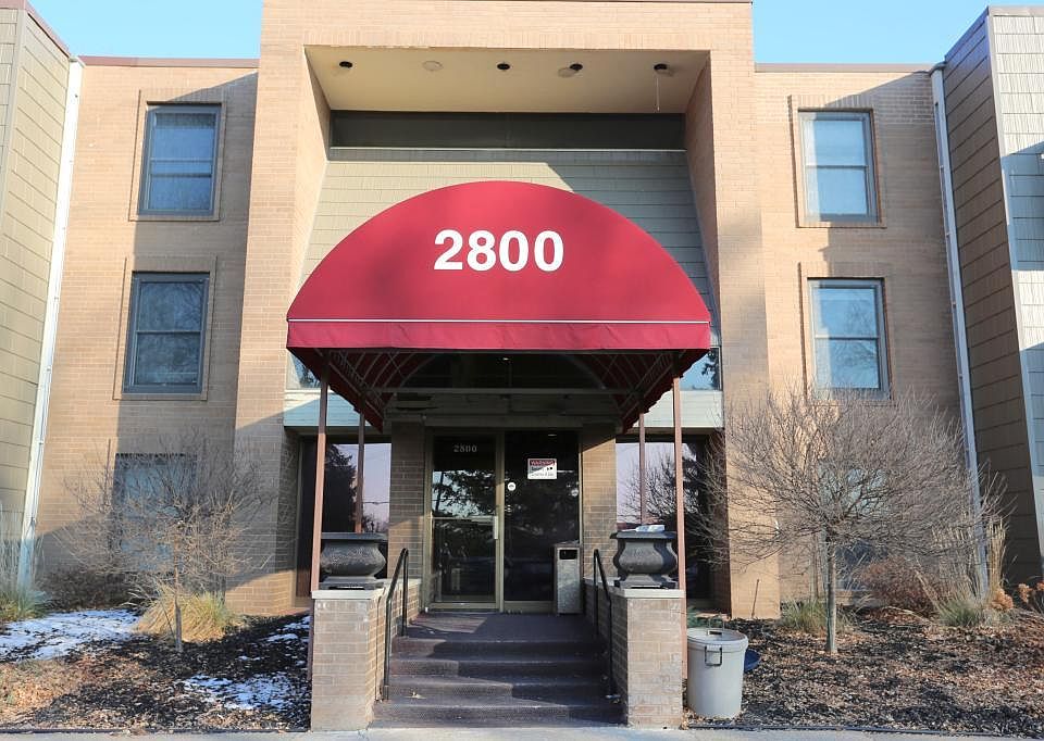 1st image of 2800 Hamline Ave N APT 123