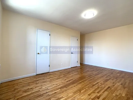Rented by Sovereign Associates | media 9