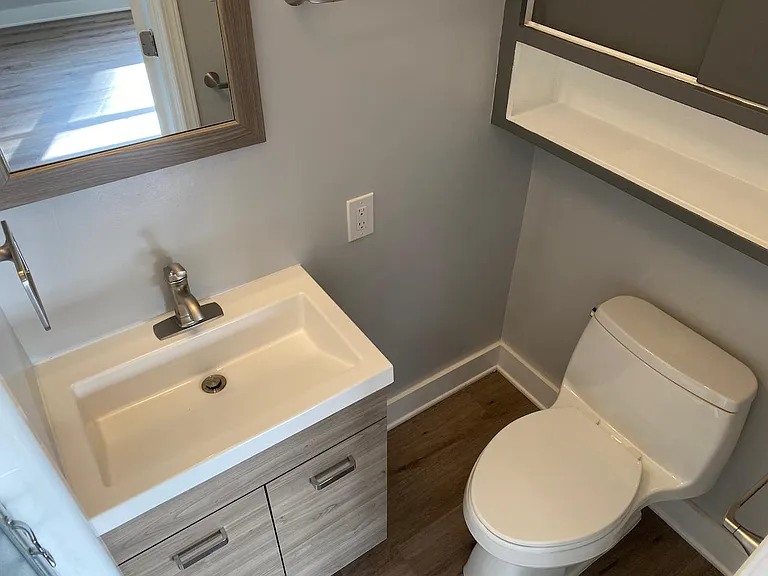 137 N Myrtle Ave #1 — Photo 8