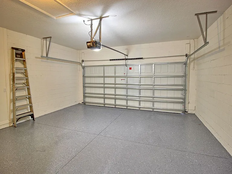 5054 Marina Dr — Photo 18