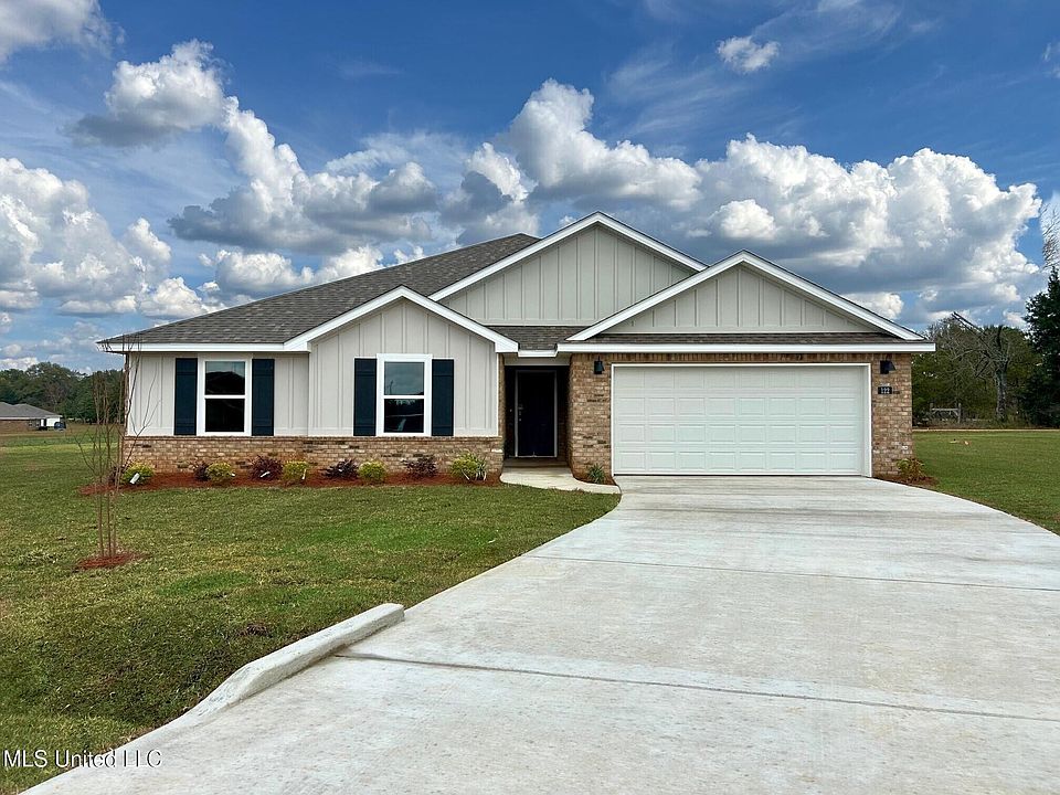 1st image of 122 Dewberry Dr