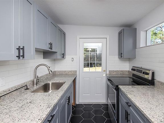 3rd image of 3730 Papai Dr