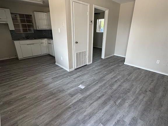 3rd image of 2600 S 27th St APT 1