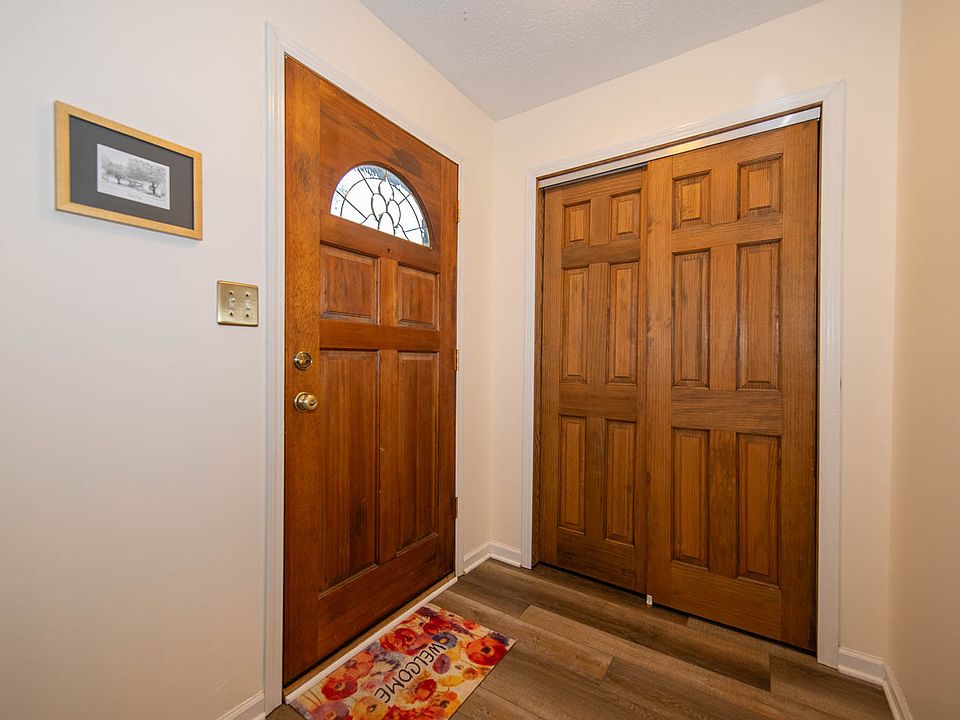 555 S Harbour Dr, Noblesville, IN 46062 Zillow