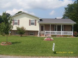 630 King Ridge Rd, Dowelltown, TN 37059