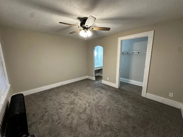 1615 26th St Rock Island, IL, 1615 26th St APT 4, Rock Island, IL 61201