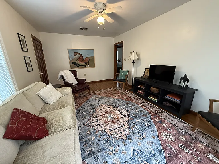 2710 S Washington St — Photo 4