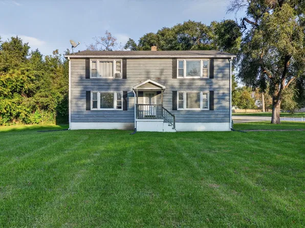 739 Austin Ave, Aurora, IL 60505