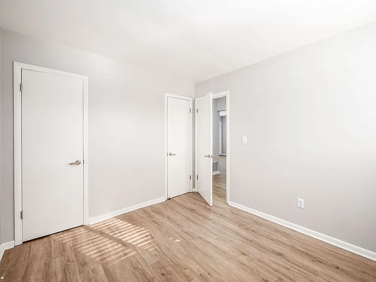 620 Riverview Dr #2 — Photo 17