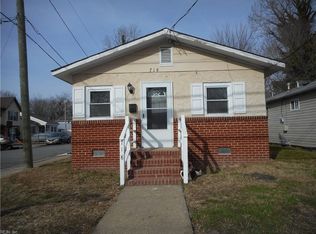 718 W Queen St, Hampton, VA 23669