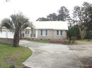 1334 Lake Cole Rd, Midway Park, NC 28544