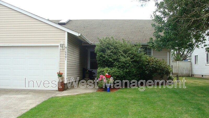 1st image of 16401 NE 8th St APT B