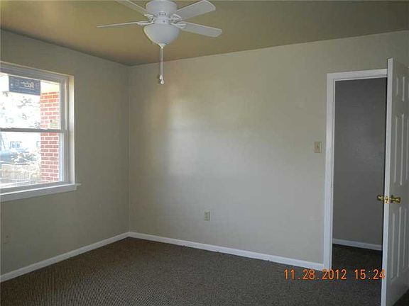 5th image of 3921 Gen Meyer Ave